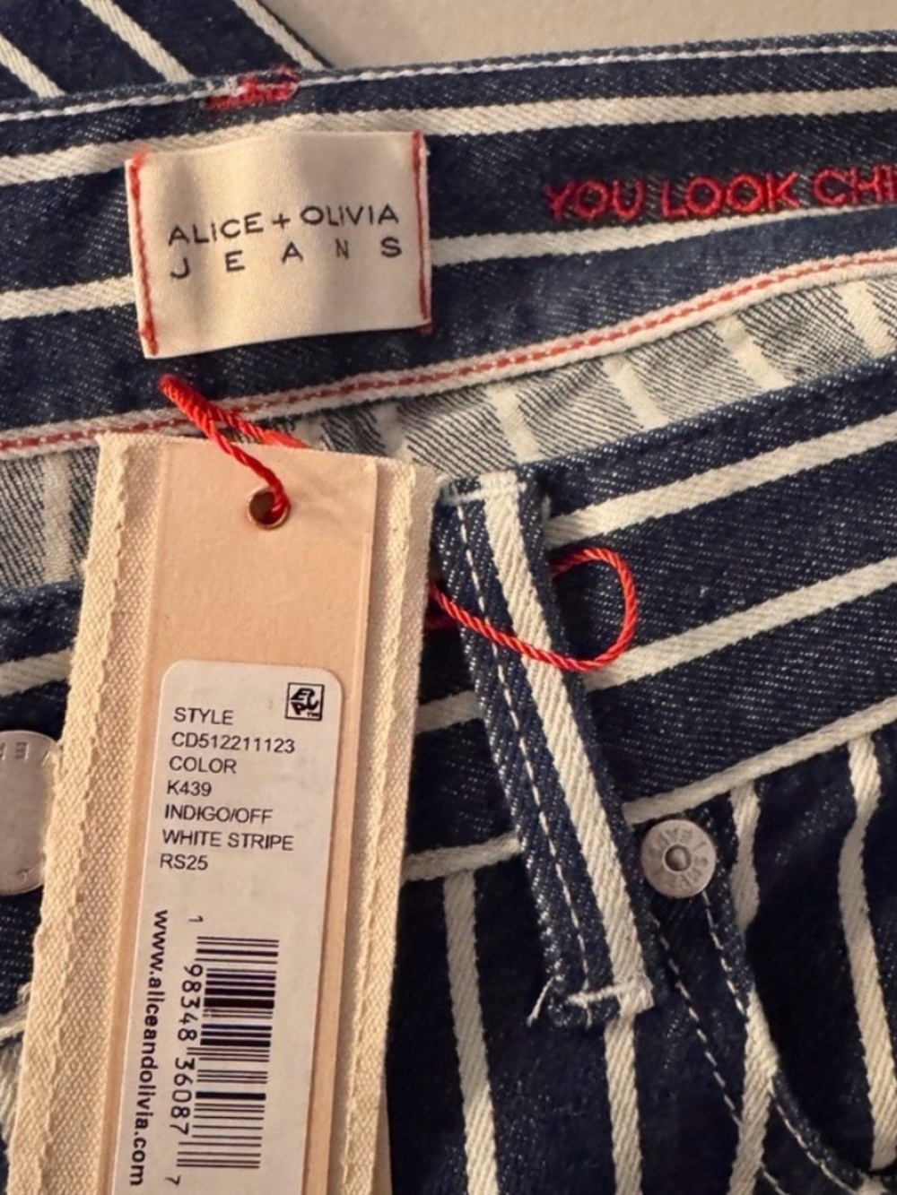 Alice + Olivia Stripe Wide-Leg
Pants - Picture 4 of 4